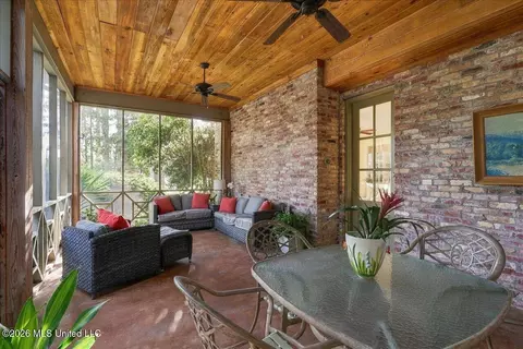 Exterior - 195 Eden Ln, Madison, MS 39110 photo 9 of 17
