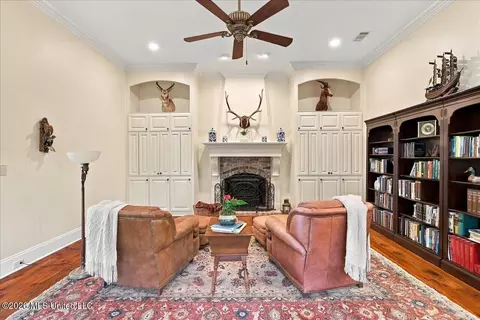 Living - 195 Eden Ln, Madison, MS 39110 photo 2 of 2