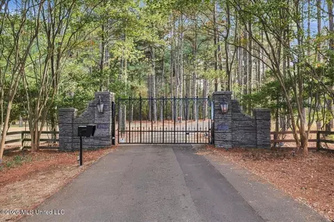 Exterior - 195 Eden Ln, Madison, MS 39110 photo 1 of 17