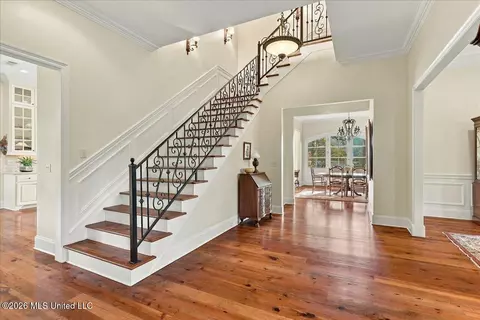 Entry Way - 195 Eden Ln, Madison, MS 39110 photo 4 of 5