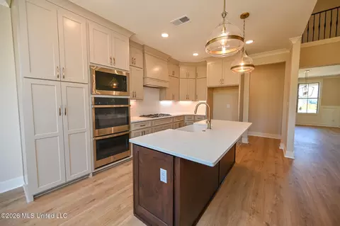 Kitchen - 295 Camp Xing, Hernando, MS 38632 photo 3 of 6