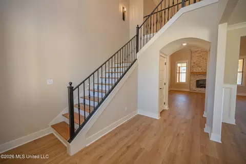 Entry Way - 295 Camp Xing, Hernando, MS 38632 photo 1 of 1