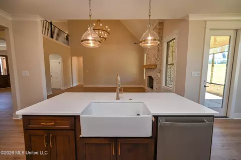 Kitchen - 295 Camp Xing, Hernando, MS 38632 photo 6 of 6