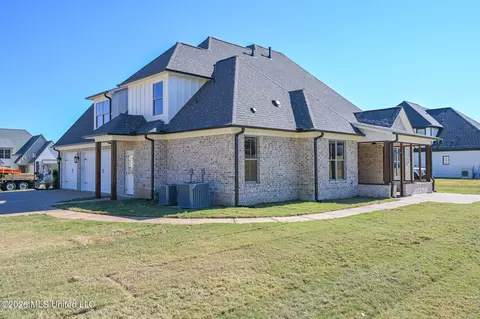 Exterior - 295 Camp Xing, Hernando, MS 38632 photo 11 of 11