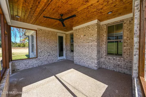 Exterior - 295 Camp Xing, Hernando, MS 38632 photo 7 of 11