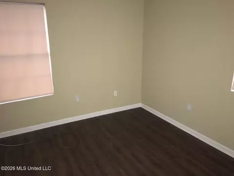 5561 Dolphin Dr, Jackson, MS 39209 photo 6