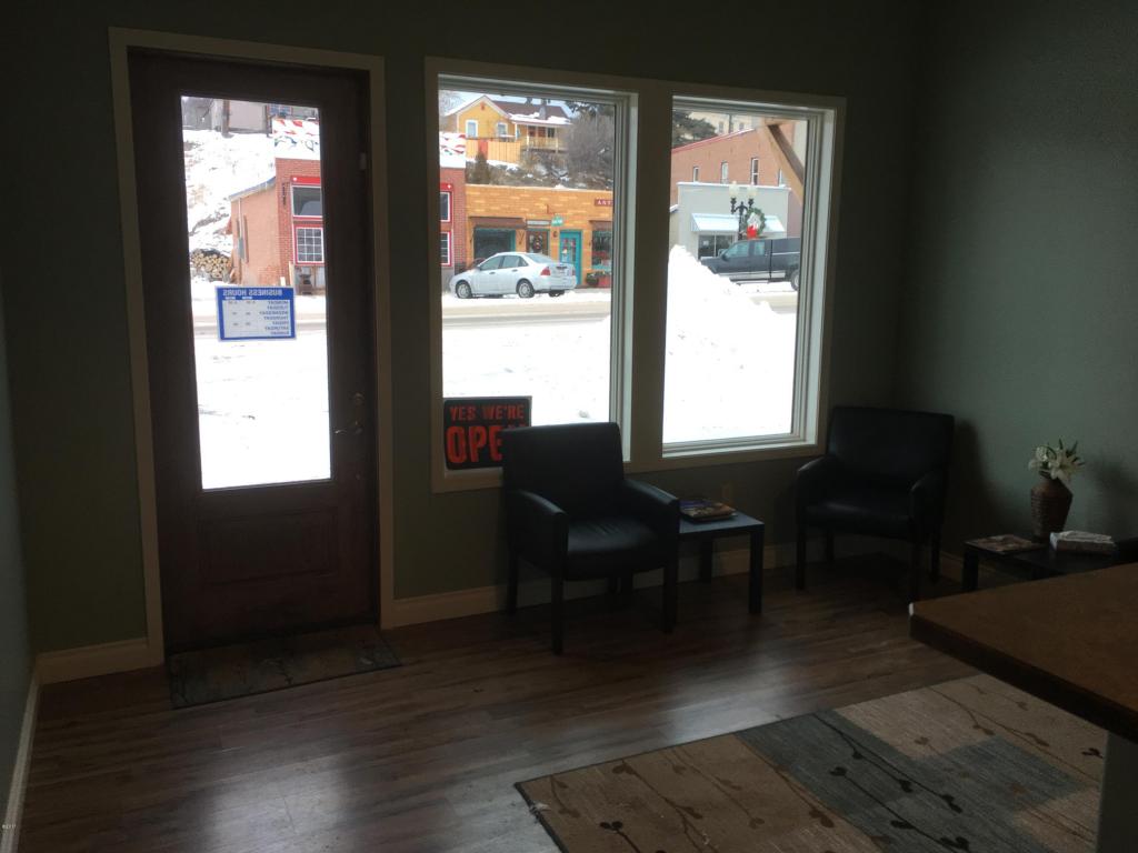 132 W Broadway St, Philipsburg, MT 59858