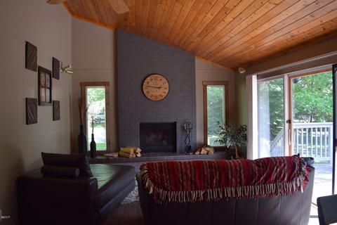 1640 E Lakeshore Dr, Whitefish, MT 59937 photo 1