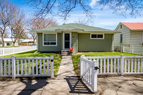 805 3rd Ave E, Kalispell, MT 59901 photo 1