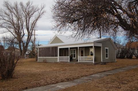 103 Front St, Cascade, MT 59421 photo 1