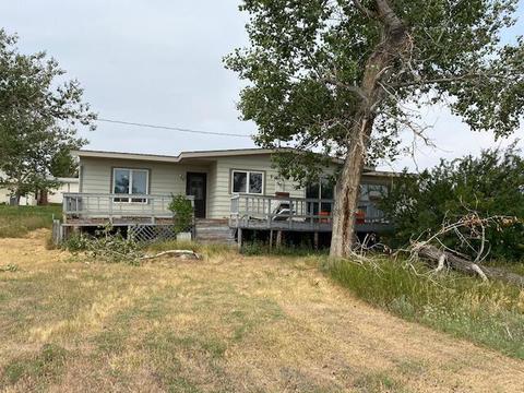 212 3rd St S, Sunburst, MT 59482 photo 1