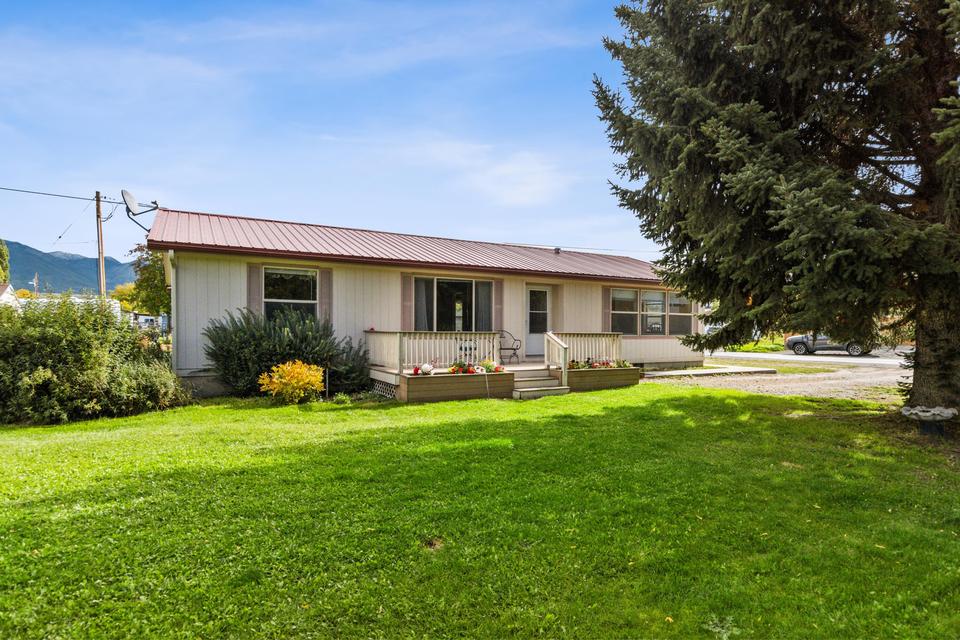 125 10th St, Eureka, MT 59917 20 Photos MLS 22115595 Movoto