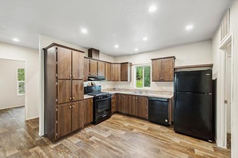 75 Round Mountain Loop, Marion, MT 59925 photo 1