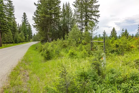 4736 Sinclair Creek Dr, Eureka, MT 59917 photo 11