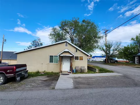 112 N Arlee St, Hot Springs, MT 59845