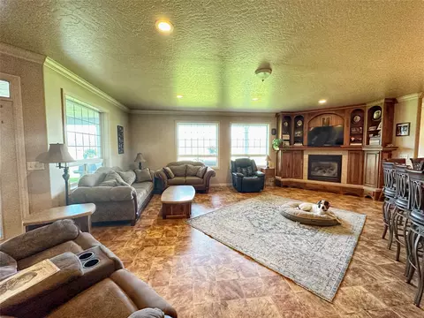 Living - 124 Morrison Ln, Bonner, MT 59823 photo 1 of 2