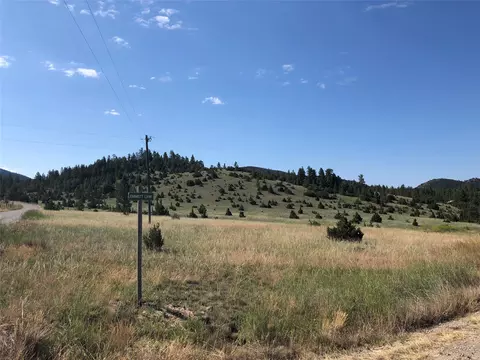 7090 Craigle Ln, Helena, MT 59602