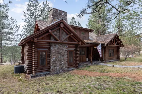 694 Pallo Trl #CABIN 2, Hamilton, MT 59840 photo 1