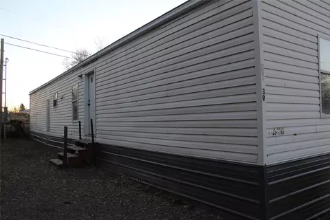 2010 River Dr N #39, Great Falls, MT 59401