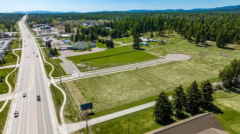 32 40 48 Hedman Ln, Whitefish, MT 59937