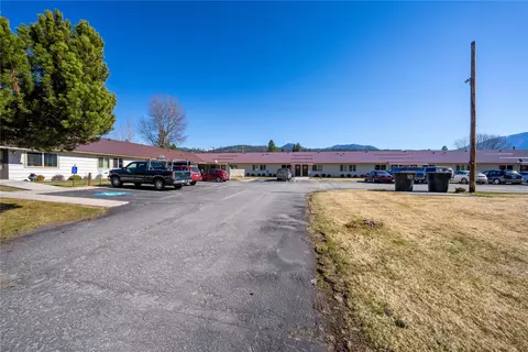 Exterior - 707 E Grant Ave, Troy, MT 59935 photo 4 of 12