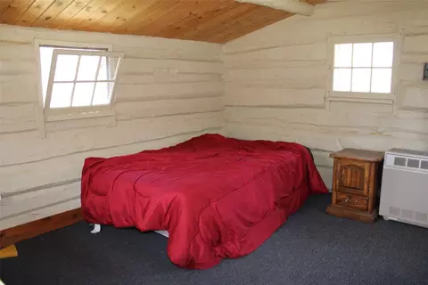 Bedroom - 2973 Old Us Highway 91, Cascade, MT 59421 photo 1 of 5