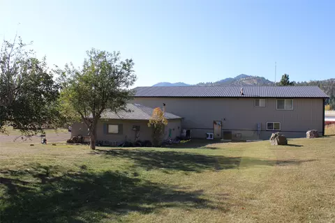 Exterior - 2973 Old Us Highway 91, Cascade, MT 59421 photo 11 of 17