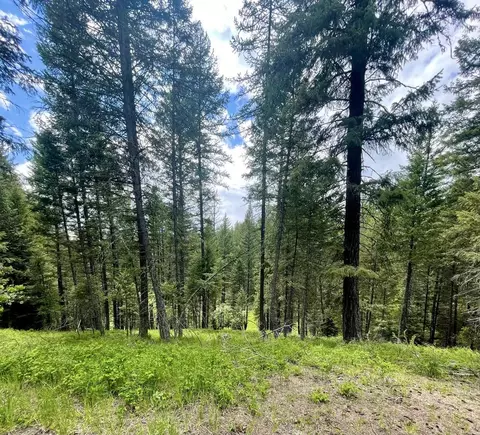 378 Lake Loop Dr, Kalispell, MT 59901 photo 1