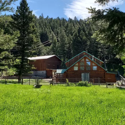 15426 Steamboat Dr, Augusta, MT 59410