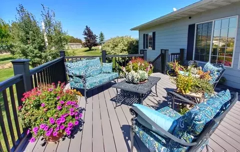 Exterior - 33953 33989 Fox Rd, Polson, MT 59860 photo 4 of 14