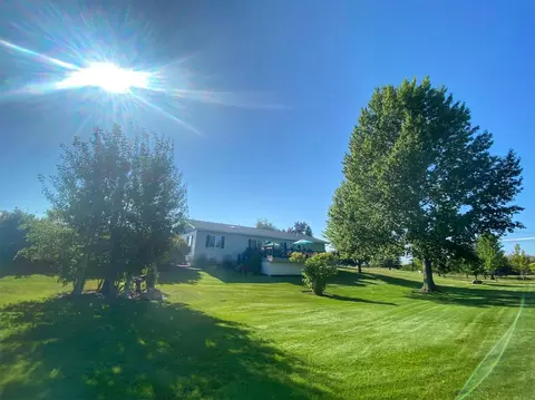 Exterior - 33953 33989 Fox Rd, Polson, MT 59860 photo 9 of 14