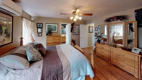Bedroom - 33953 33989 Fox Rd, Polson, MT 59860 photo 1 of 1