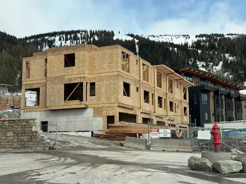 3900 Big Mountain Rd #B105, Whitefish, MT 59937