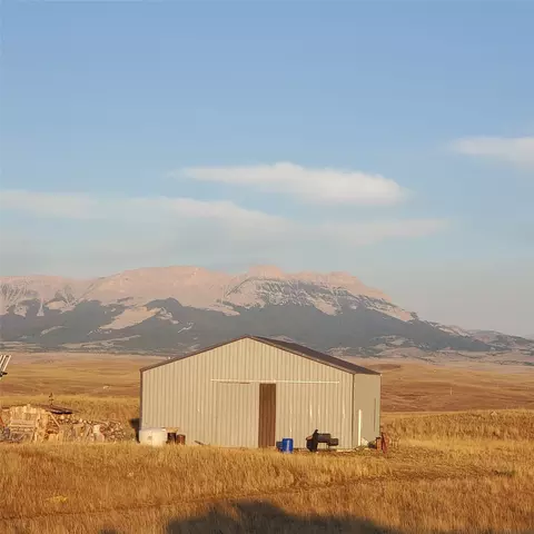 7156 S Spruce Dr, Augusta, MT 59410