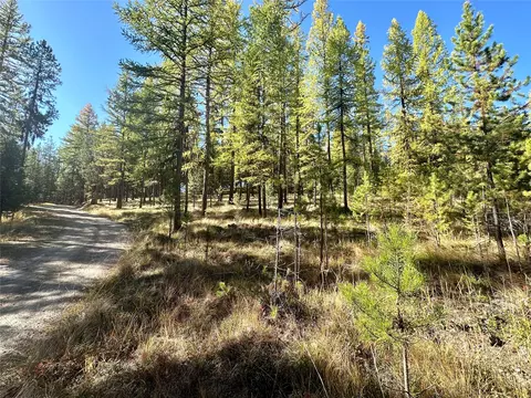 000 Bhong Ln, Marion, MT 59925