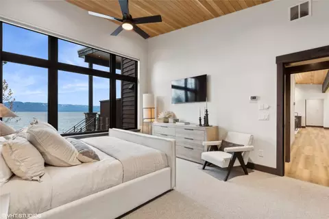 Bedroom - 22934 Damaskes Way, Rollins, MT 59931 photo 1 of 15