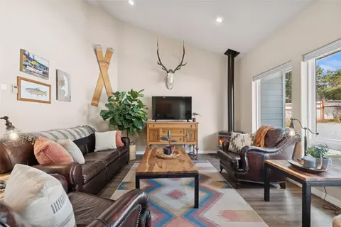 243 Obrien Ter N, Bigfork, MT 59911 photo 1