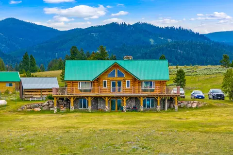 3358 Strandskov Rd, Lincoln, MT 59639