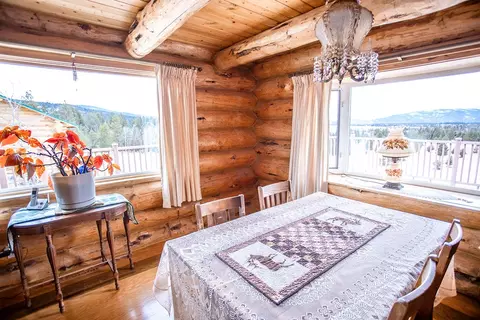 Dining - 3358 Strandskov Rd, Lincoln, MT 59639 photo 1 of 4