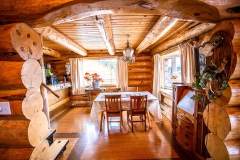 Dining - 3358 Strandskov Rd, Lincoln, MT 59639 photo 4 of 4