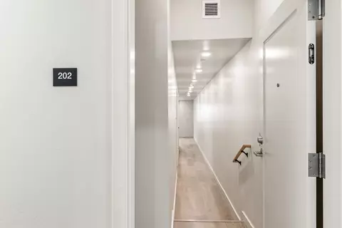 Entry Way - 59 E Park St #202, Butte, MT 59701 photo 1 of 1