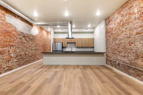 59 E Park St #104, Butte, MT 59701