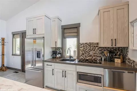 Kitchen - 76 Rusty Iron Way, Eureka, MT 59917 photo 2 of 4