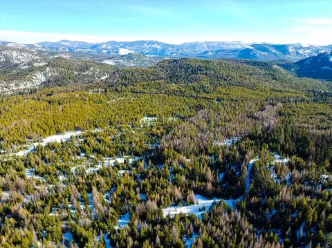 Nhn Elk Creek - Mcginnis Meadows Road Section 11, Libby, MT 59923