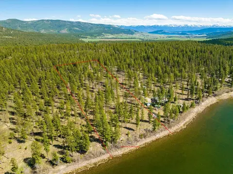 2 Camp Tuffit Road, Proctor, MT 59929
