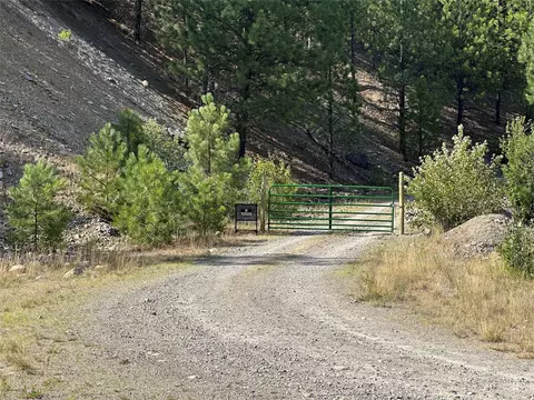 Nhn Diamond Match Road, Superior, MT 59872