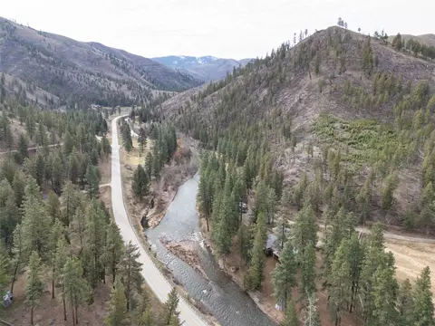 View/Area - 357 Blind Draw Rd, Conner, MT 59827 photo 4 of 7