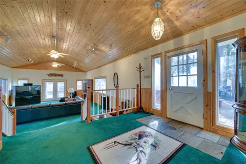 Entry Way - 357 Blind Draw Rd, Conner, MT 59827 photo 4 of 11