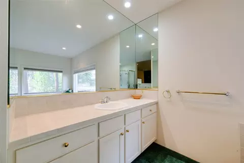 Bath - 357 Blind Draw Rd, Conner, MT 59827 photo 6 of 13