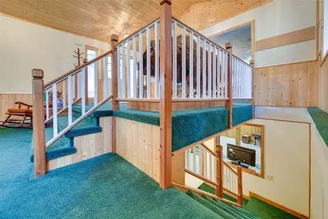 Entry Way - 357 Blind Draw Rd, Conner, MT 59827 photo 8 of 11